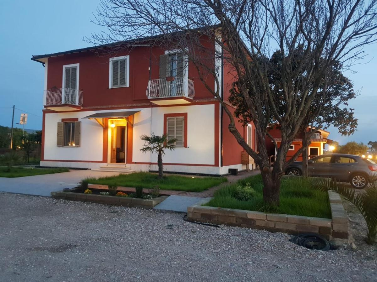 Agriturismo Il Casale Ponte Galeria Exterior photo